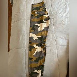 Aerie Camo Leggings